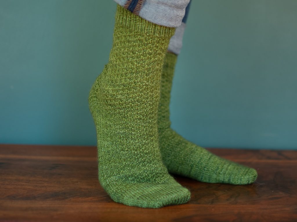 Loom knit Suzie's Socks BEGINNING TO END 